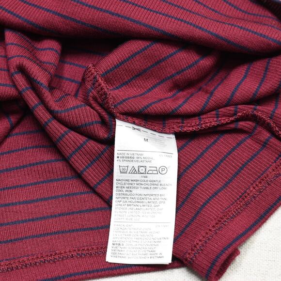 NEW Gap Women's Pullover Sweater Striped Turtleneck Cotton Red Size M - Picture 8 of 8